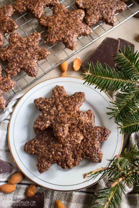 basler brunsli | chocolate almond spice cookies | Brooklyn Homemaker